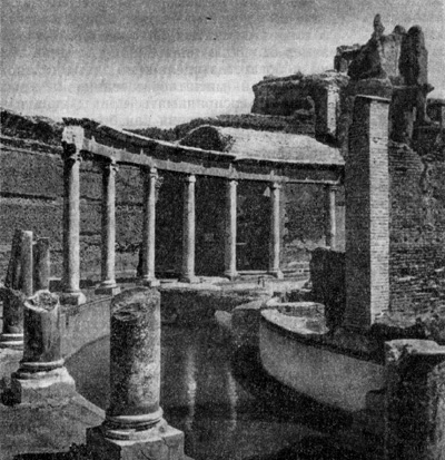 Архитектура Древнего Рима. Тибур. Вилла Адриана, 118—138 гг. н.э. Морской театр. Общий вид