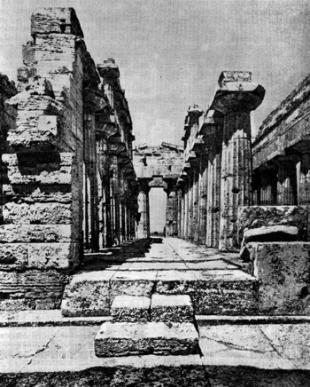 Архитектура Древней Греции. Посейдония. II храм Геры. Двухъярусные колоннады целлы