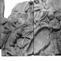Алтарь Зевса в Пергаме. Части малого фриза или фриза Телефа. Постройка корабля Архе для Авги